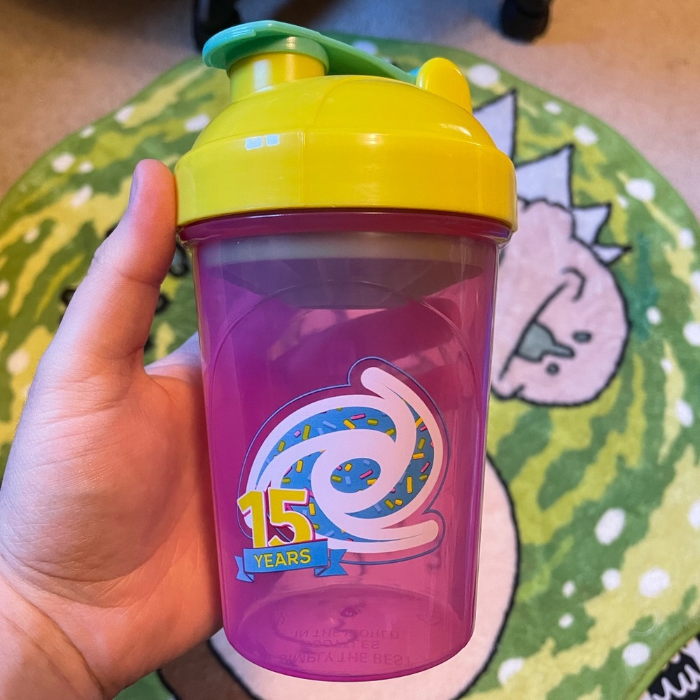 Gfuel 15th Birthday shaker